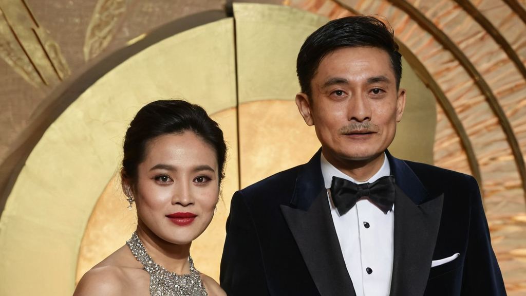 娱乐吃瓜黑小生揭秘背后故事 结合明星八卦与娱乐圈头条的真实表现